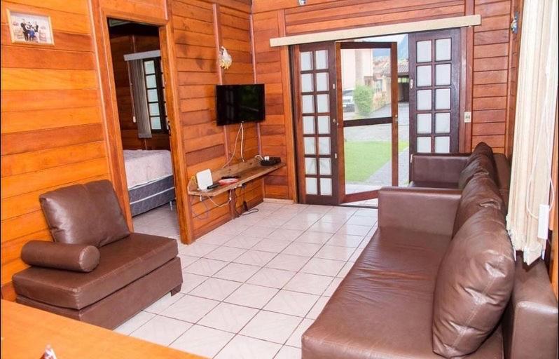 Casa De Praia Estilosa Com Piscina No Condominio-Litoral Norte Бертиога Экстерьер фото